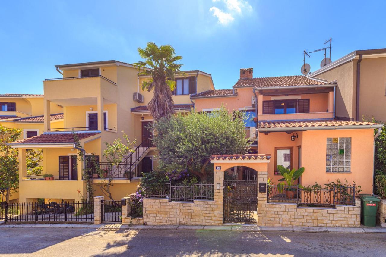 ורסאר Apartments Barica מראה חיצוני תמונה