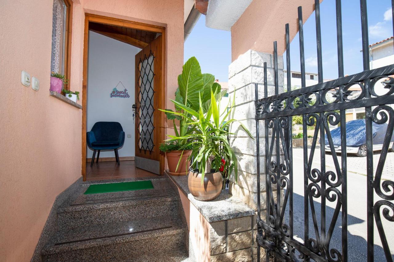 ורסאר Apartments Barica מראה חיצוני תמונה