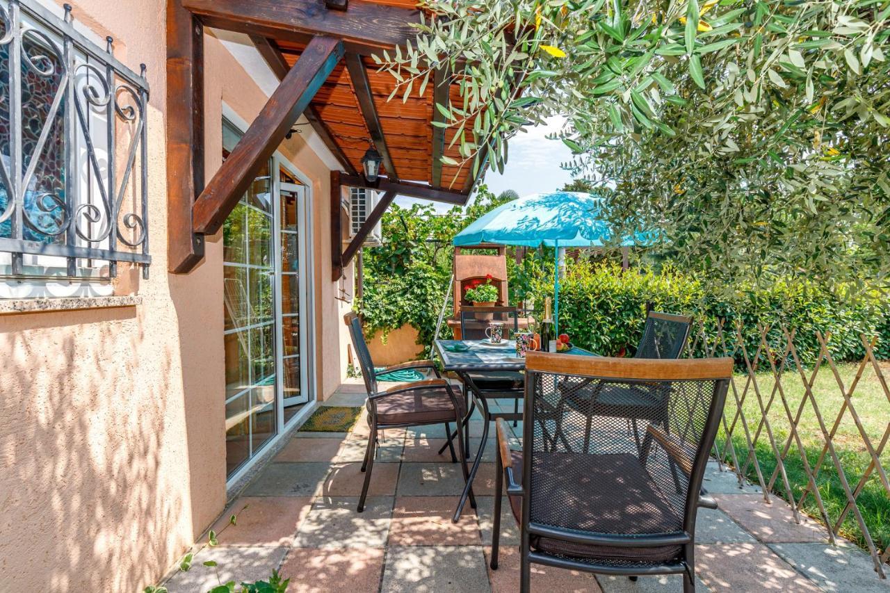ורסאר Apartments Barica מראה חיצוני תמונה